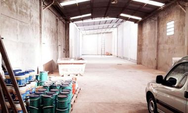 DOCTOR RIVA AL 1700 - ALQUILER/VENTA DE GALPON EN ROSARIO