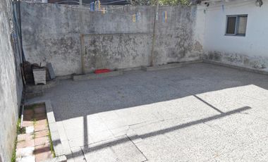 VENTA CHALET 3 AMBIENTES EN CARAPACHAY