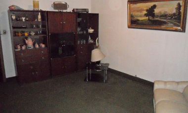 VENTA CHALET 3 AMBIENTES EN CARAPACHAY