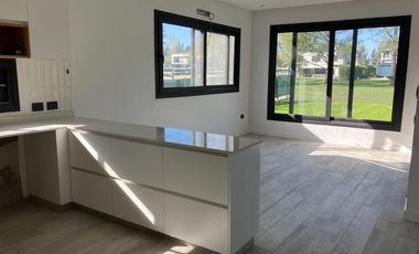 Canning Casa Venta Saint Thomas Este 7 Ambientes Canning