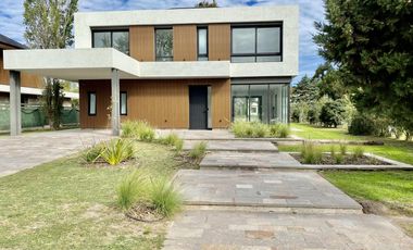 Canning Casa Venta Saint Thomas Este 7 Ambientes Canning