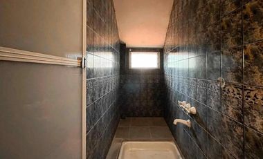Casa en venta - 4 Dormitorios 4 Baños - La Plata