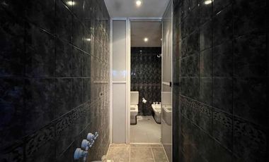 Casa en venta - 4 Dormitorios 4 Baños - La Plata
