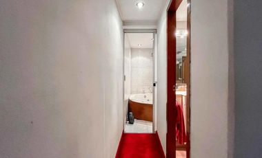 Casa en venta - 4 Dormitorios 4 Baños - La Plata