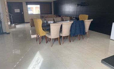 CASA EN VENTA EN FRACC. LA MEZZA