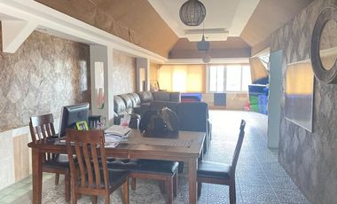 CASA EN VENTA EN FRACC. LA MEZZA