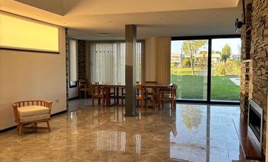 Casa en venta - Barrio Terralagos, Canning