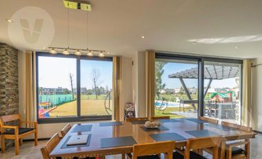 Casa en venta - Barrio Terralagos, Canning