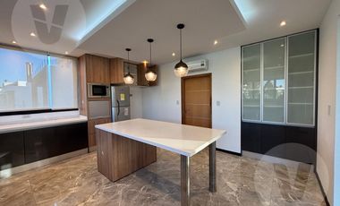 Casa en venta - Barrio Terralagos, Canning