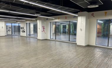 Renta Local Comercial de 533 m² en Colonia Granada – Ubicación Inmejorable