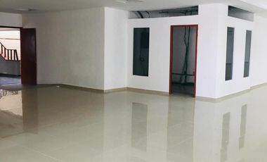 Oficina acondicionada 900m2 Granjas Mexico