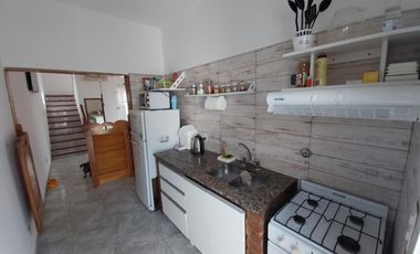 PH en venta - 3 Dormitorios 2 Baños - Santa Teresita