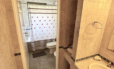 Casa en Alquiler con Muebles Saint Thomas Sur Canning