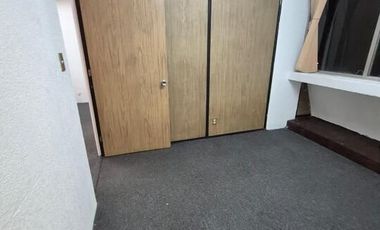 OFICINA A UNOS PASOS DEL EX TOREO DE 4 CAMINOS