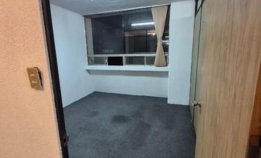 OFICINA A UNOS PASOS DEL EX TOREO DE 4 CAMINOS