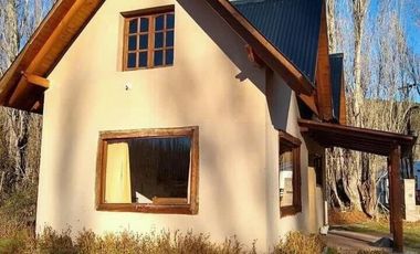 Casa en venta - 2 Dormitorios 2 Baños - Los Antiguos