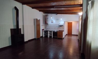Casa en venta - 3 Dormitorios 3 Baños - Cochera - 340Mts2 - Canning