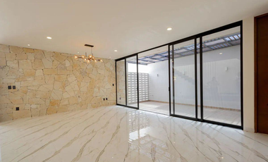 VENTA DE CASA EN ABADIA RANCHO SANTA EN MONICA