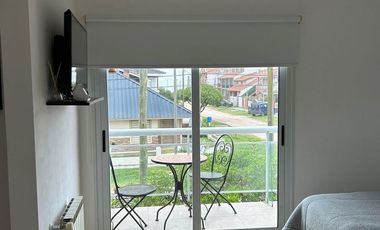 Casa en venta - 4 Dormitorios 3 Baños - Santa Clara del Mar