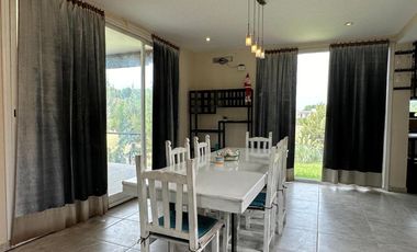 Casa en venta - 4 Dormitorios 3 Baños - Pinamar