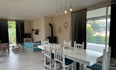 Casa en venta - 4 Dormitorios 3 Baños - Pinamar