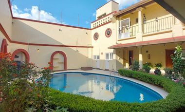 Espaciosa Casa en venta en Santa Lucía del Camino