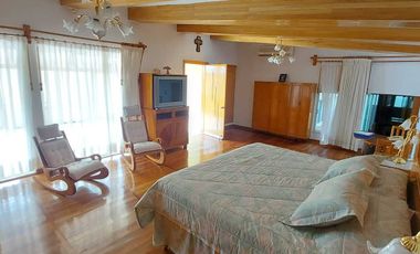 Espaciosa Casa en venta en Santa Lucía del Camino