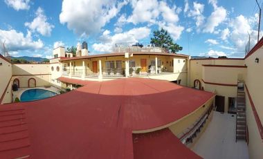 Espaciosa Casa en venta en Santa Lucía del Camino