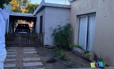 Casa en venta - 2 Dormitorios 2 Baños - Cochera - 400Mts2 - Los Toldos