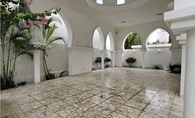 Casa en contry, excelentes condiciones