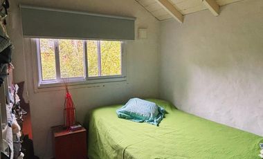 Casa en venta - 3 Dormitorios 2 Baños - Cochera - Berazategui