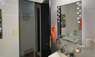 Casa en venta - 3 Dormitorios 2 Baños - Cochera - Berazategui