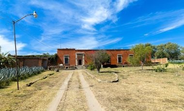Casa en venta en El Arenal, Jalisco.