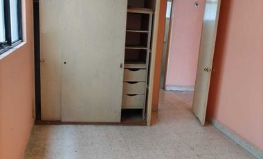 TOLUCA EN  VENTA CÉNTRICO EDIFICIO