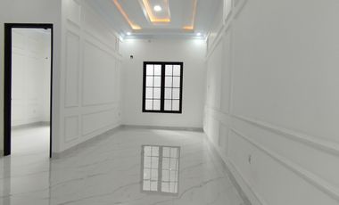 Rumah Baru Modern Classic Dalam Townhouse Jagakarsa Jakartaselatan