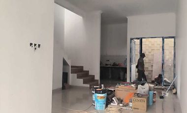 Dijual Rumah Baru di komplek Duren Sawit Jakarta Timur
