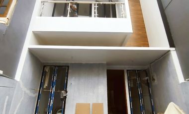 Dijual Rumah Baru di komplek Duren Sawit Jakarta Timur