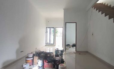 Dijual Rumah Baru di komplek Duren Sawit Jakarta Timur