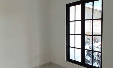 Rumah 2 lantai lokasi strategis