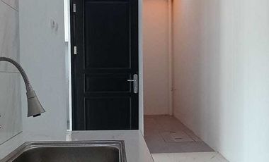 Rumah 2 lantai lokasi strategis