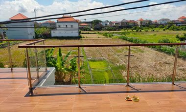 DiJual Rumah Mewah lantai 2 di kawasan Jl Sedap Malam Dekat Sanur