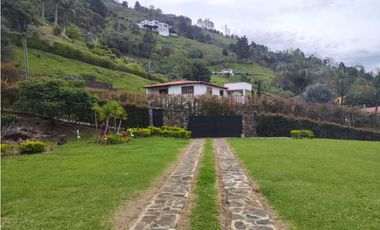 Finca En Copacabana En Parcelación