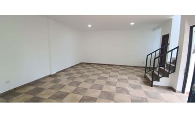 Arriendo Casa Campestre cota $ 2.500.000