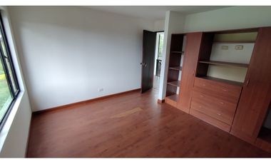 Arriendo Casa Campestre cota $ 2.500.000