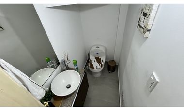 VENTA DE CASA EN EL NORTE DE ARMENIA, QUINDO, COLOMBIA