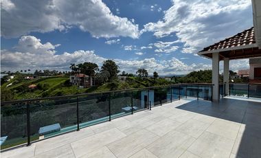 Casa campestre en arriendo en Sabanitas - Pereira