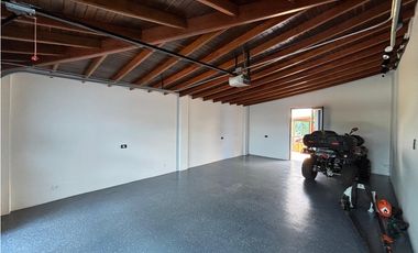 Casa campestre en arriendo en Sabanitas - Pereira