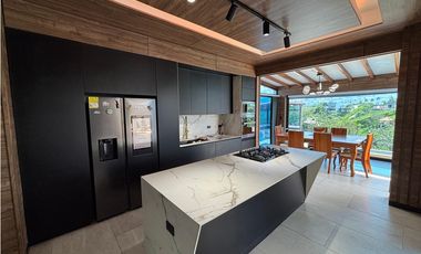 Casa campestre en arriendo en Sabanitas - Pereira