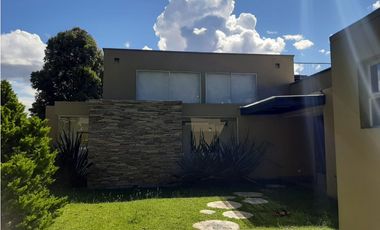 Arriendo Casa en Alto de las Palmas Envigado