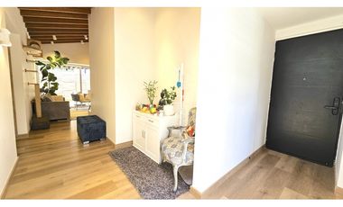 Venta casa moderna en El Retiro, una sola planta y acabados de lujo.